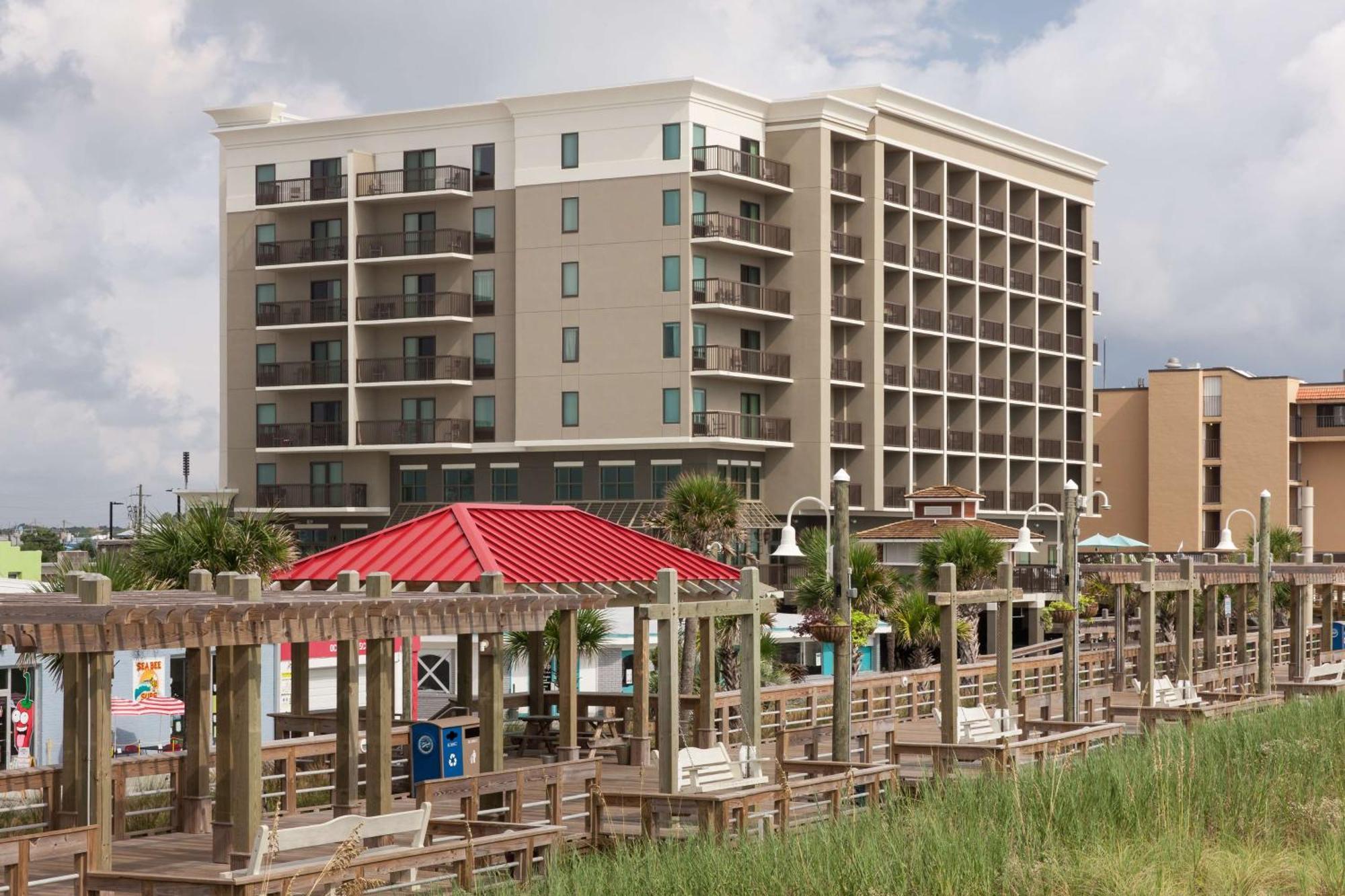 Hampton Inn & Suites By Hilton Carolina Beach Oceanfront Exterior foto