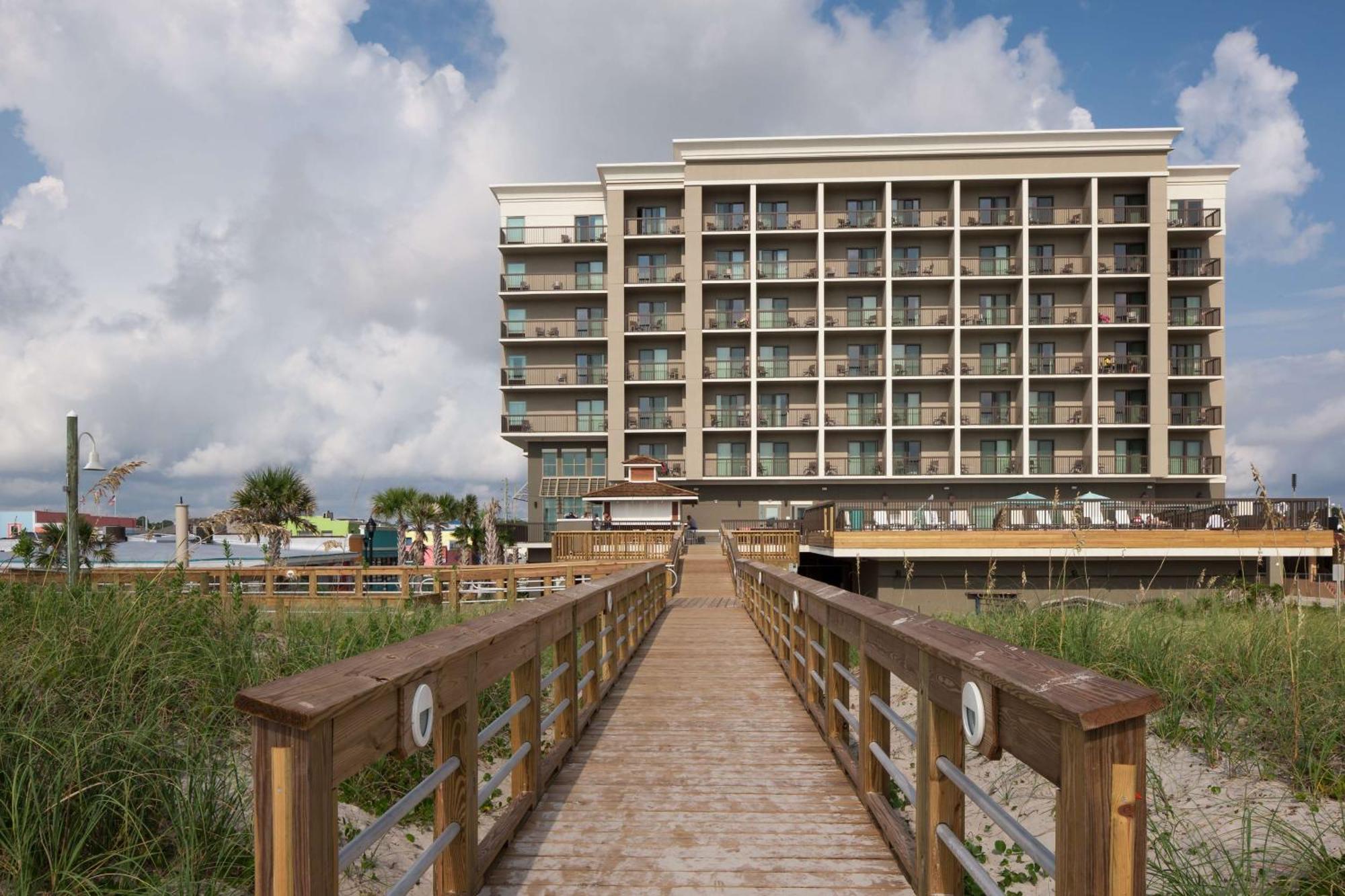 Hampton Inn & Suites By Hilton Carolina Beach Oceanfront Exterior foto